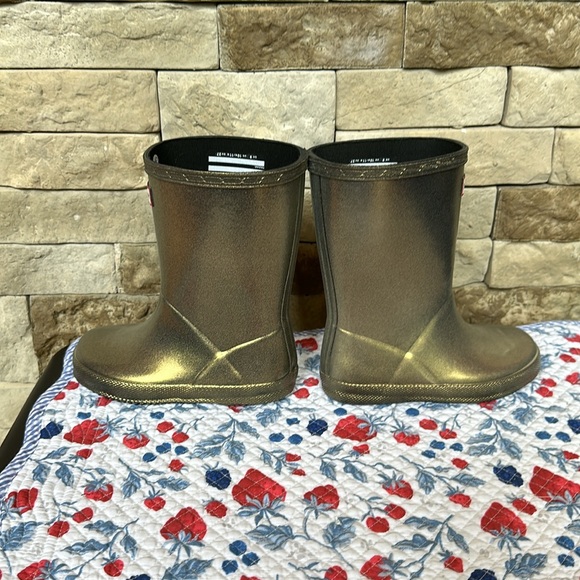 Hunter Boot’s Girl’s US 10 NEW - Picture 4 of 7